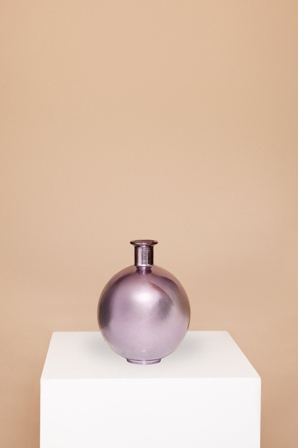 The Breda vase by Jula Bloom