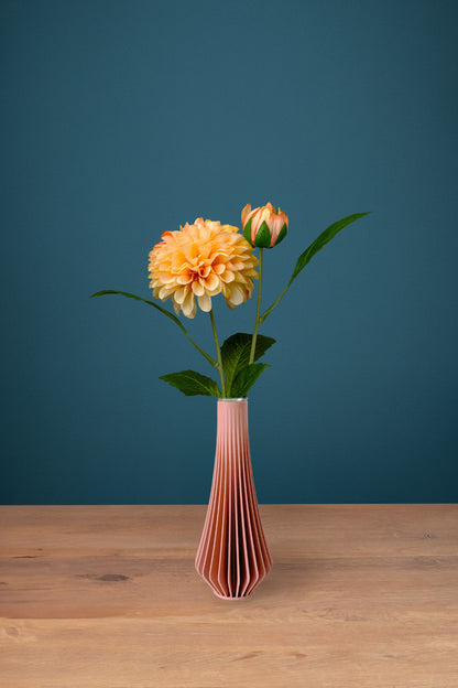 Dahlia Peach silk stem in the pink Jula Bloom Mini vase