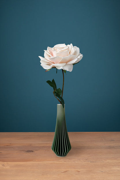 Rose Cream silk stem in the green Jula Bloom Mini vase