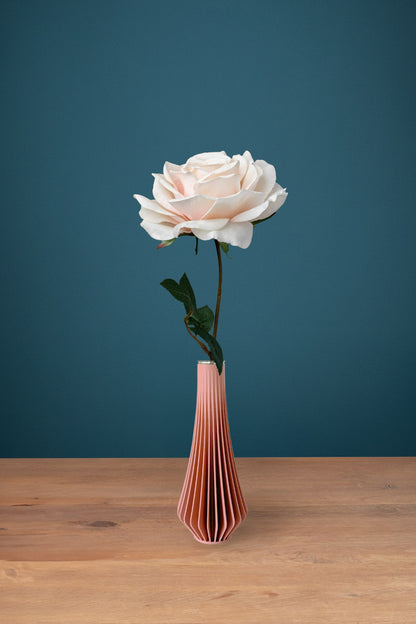 Rose Cream silk stem in the pink Jula Bloom Mini vase