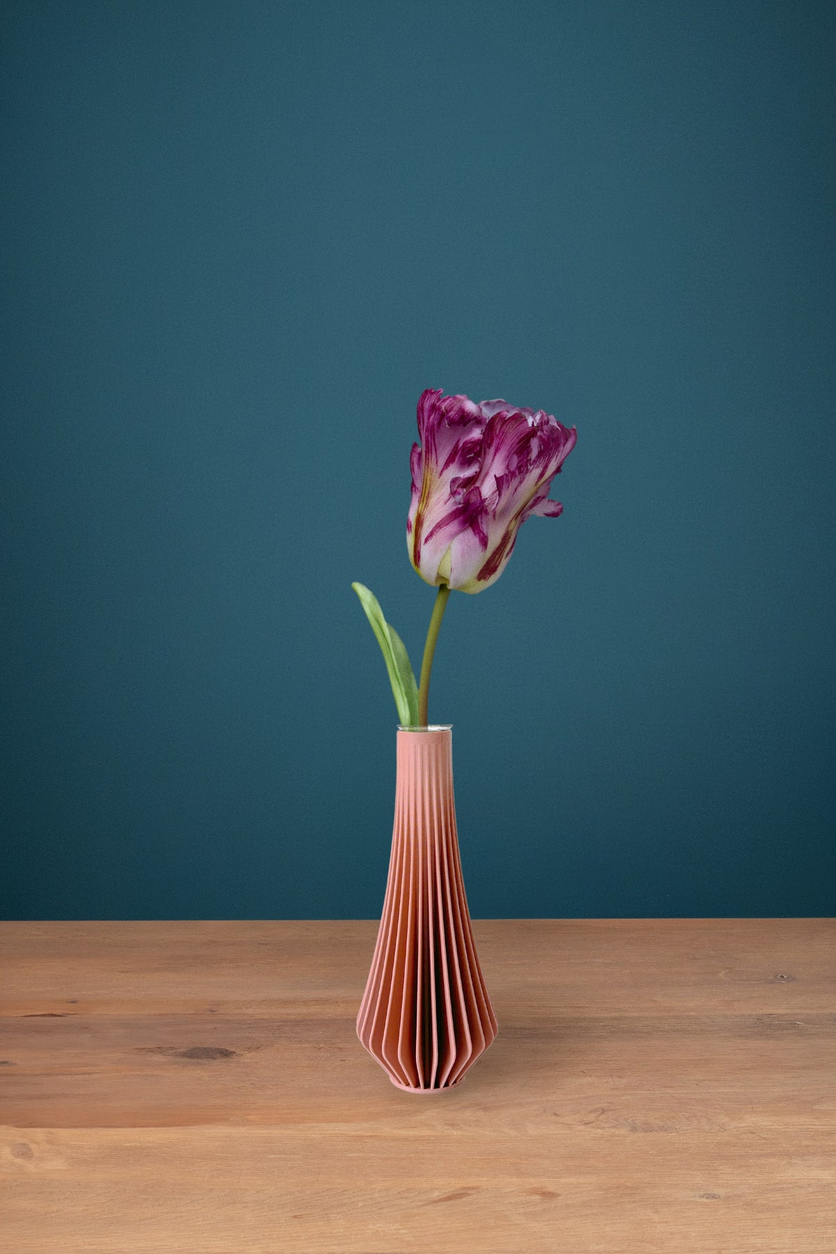 Tulip silk stem in the pink Jula Bloom Mini vase