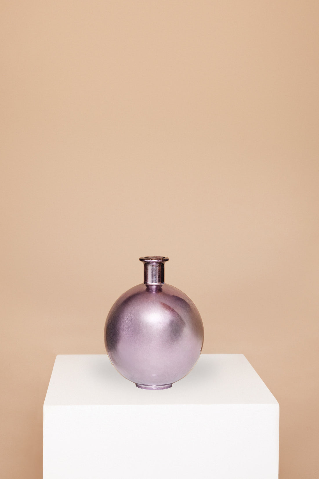 The Breda vase by Jula Bloom