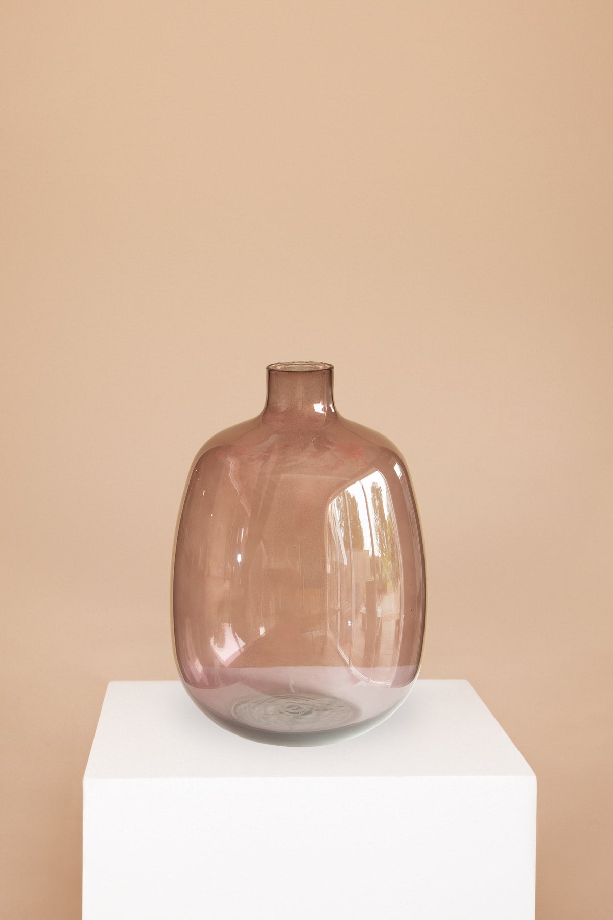 The Maastricht vase by Jula Bloom