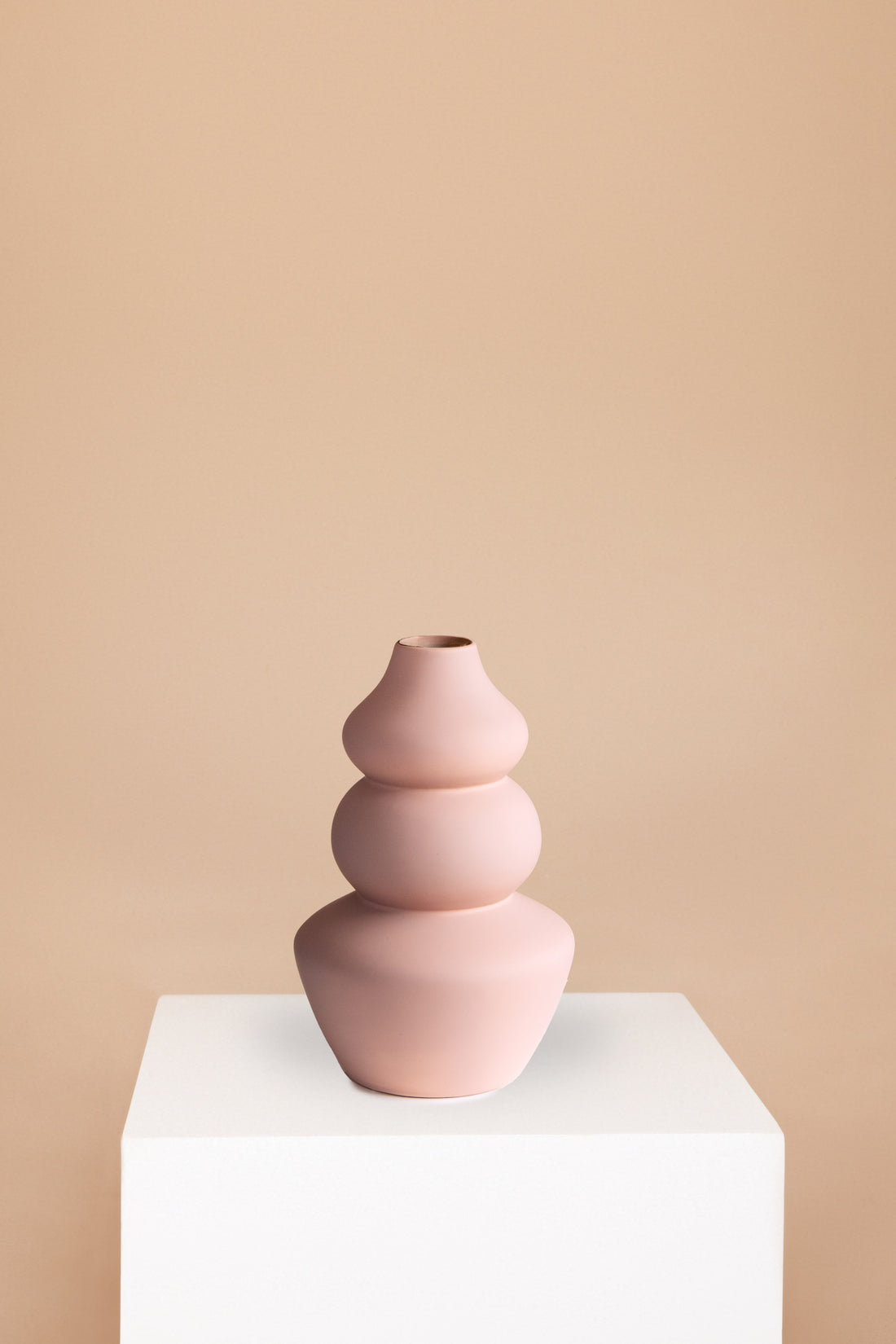 The Utrecht vase by Jula Bloom