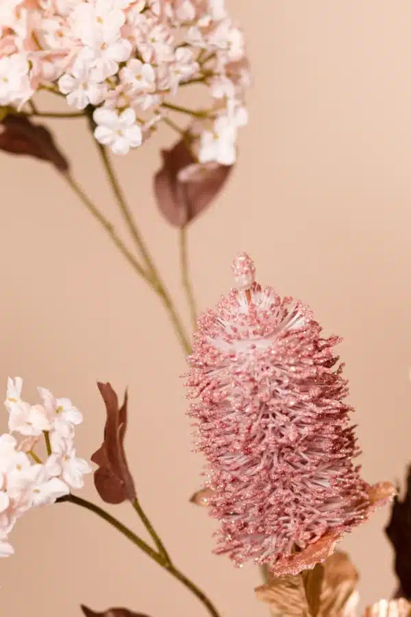 Jula Bloom’s Sanger silk flower bouquet with pink blooms and golf leaf